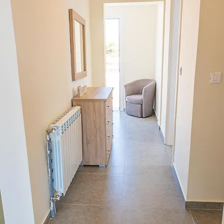Villa Modern, Cheerful & Dream Catching In Corinth